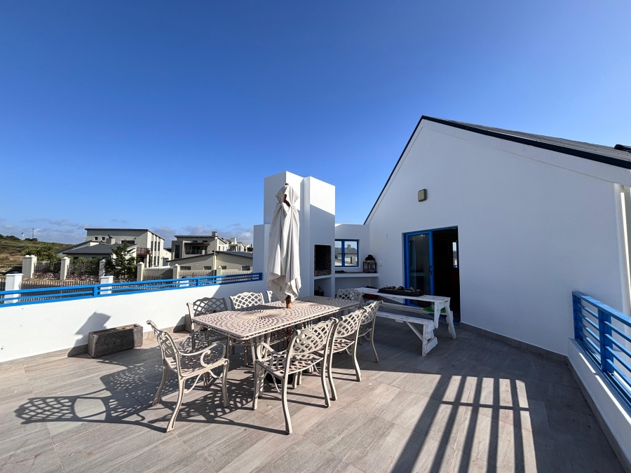 2 Bedroom Property for Sale in Blue Lagoon Western Cape